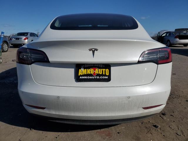  TESLA MODEL 3 2018 Білий