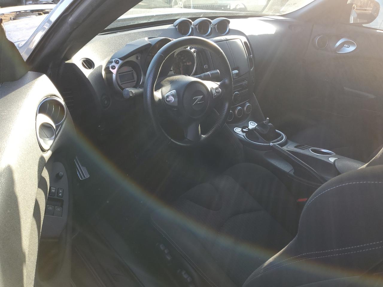 2010 Nissan 370Z - Image 8