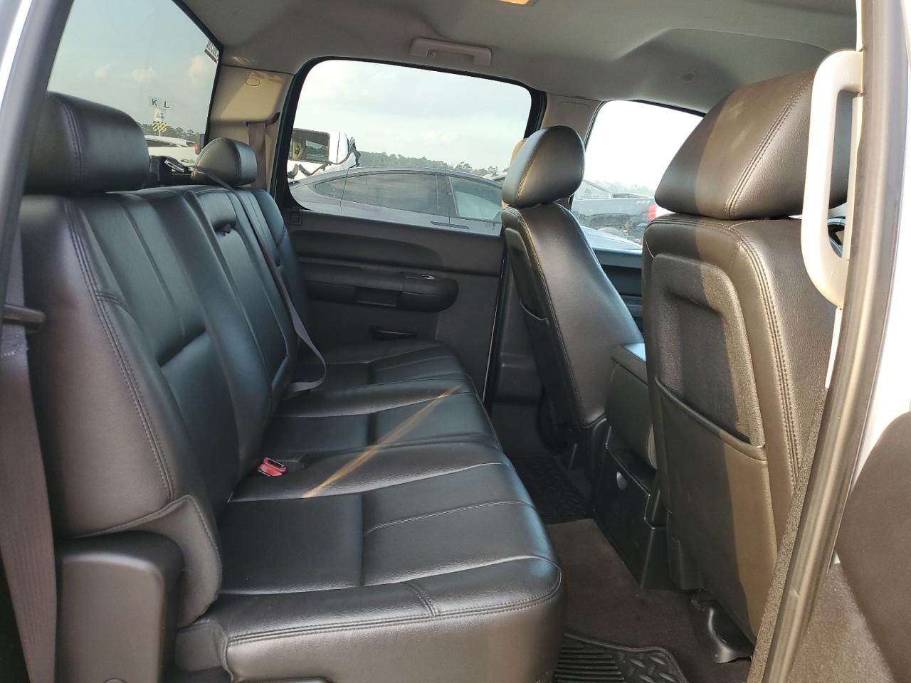 2012 GMC Sierra - Image 10