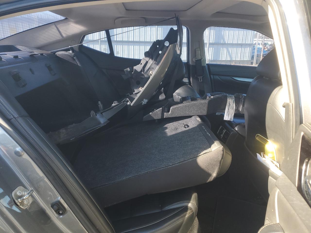 2017 Nissan Maxima - Image 10