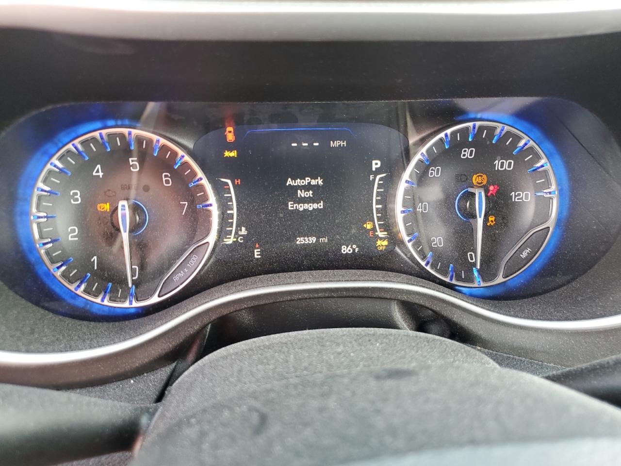 2021 Chrysler Pacifica - Image 9