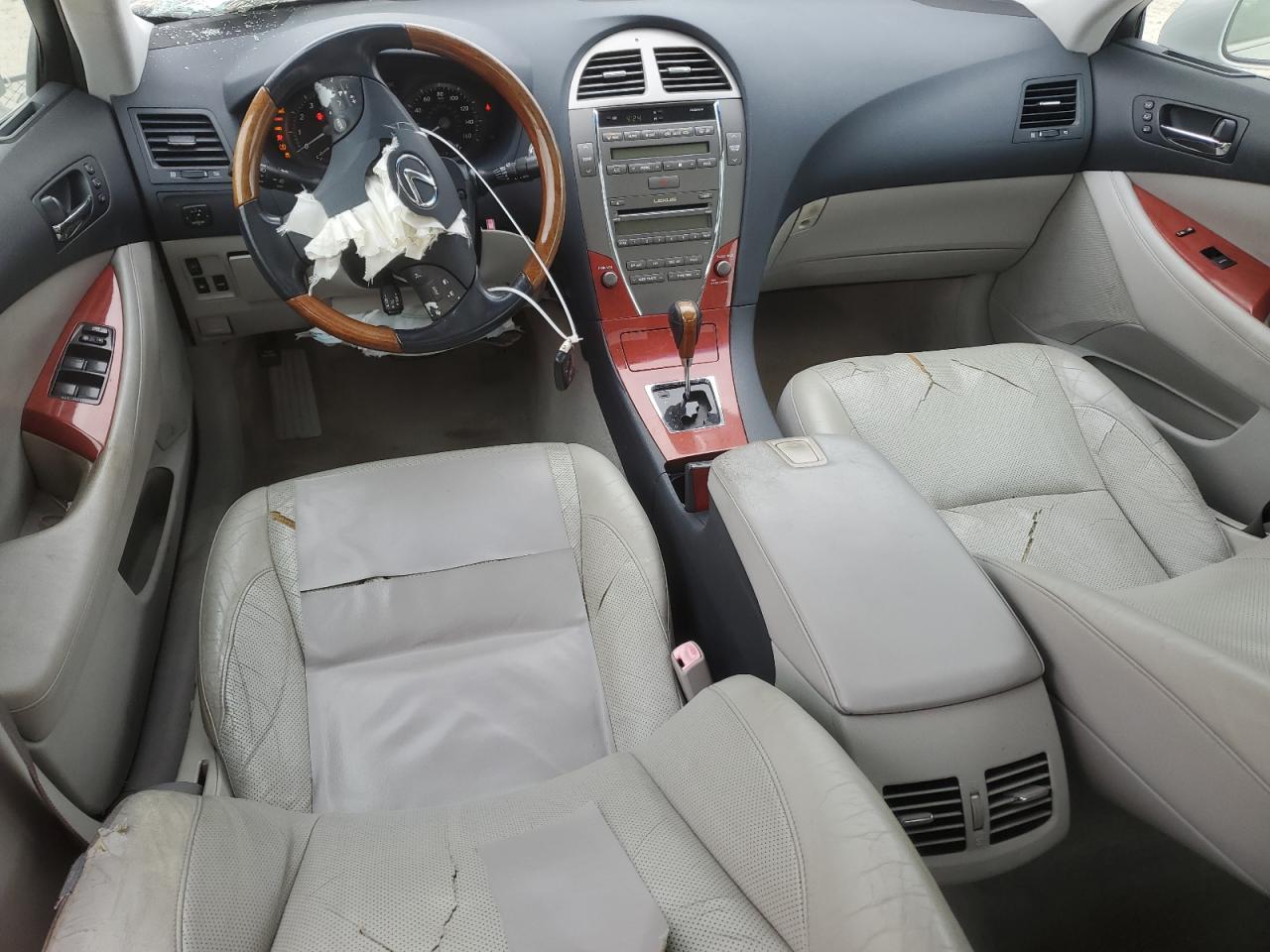 2007 Lexus ES - Image 8