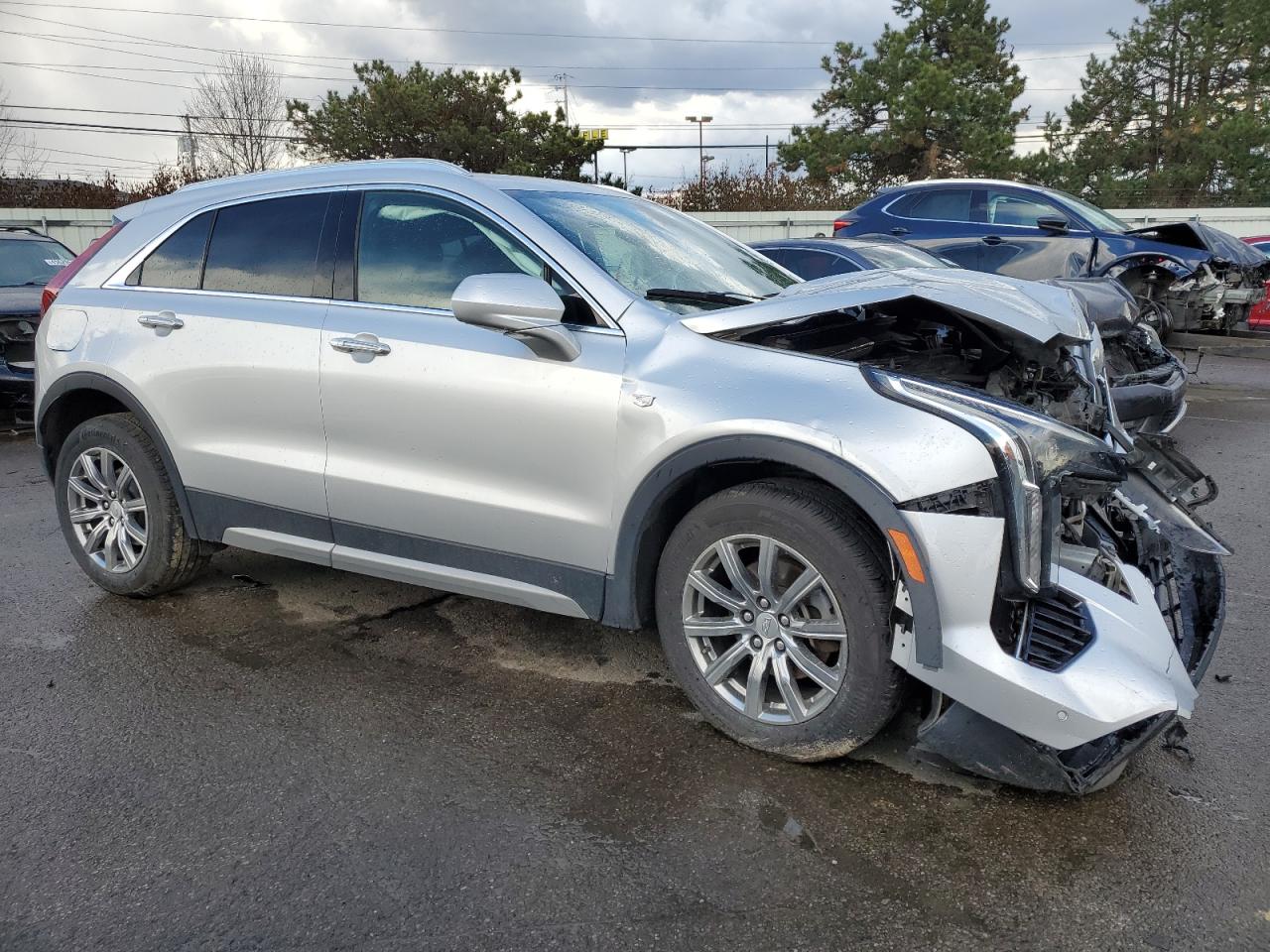 2019 Cadillac XT4 - Image 4