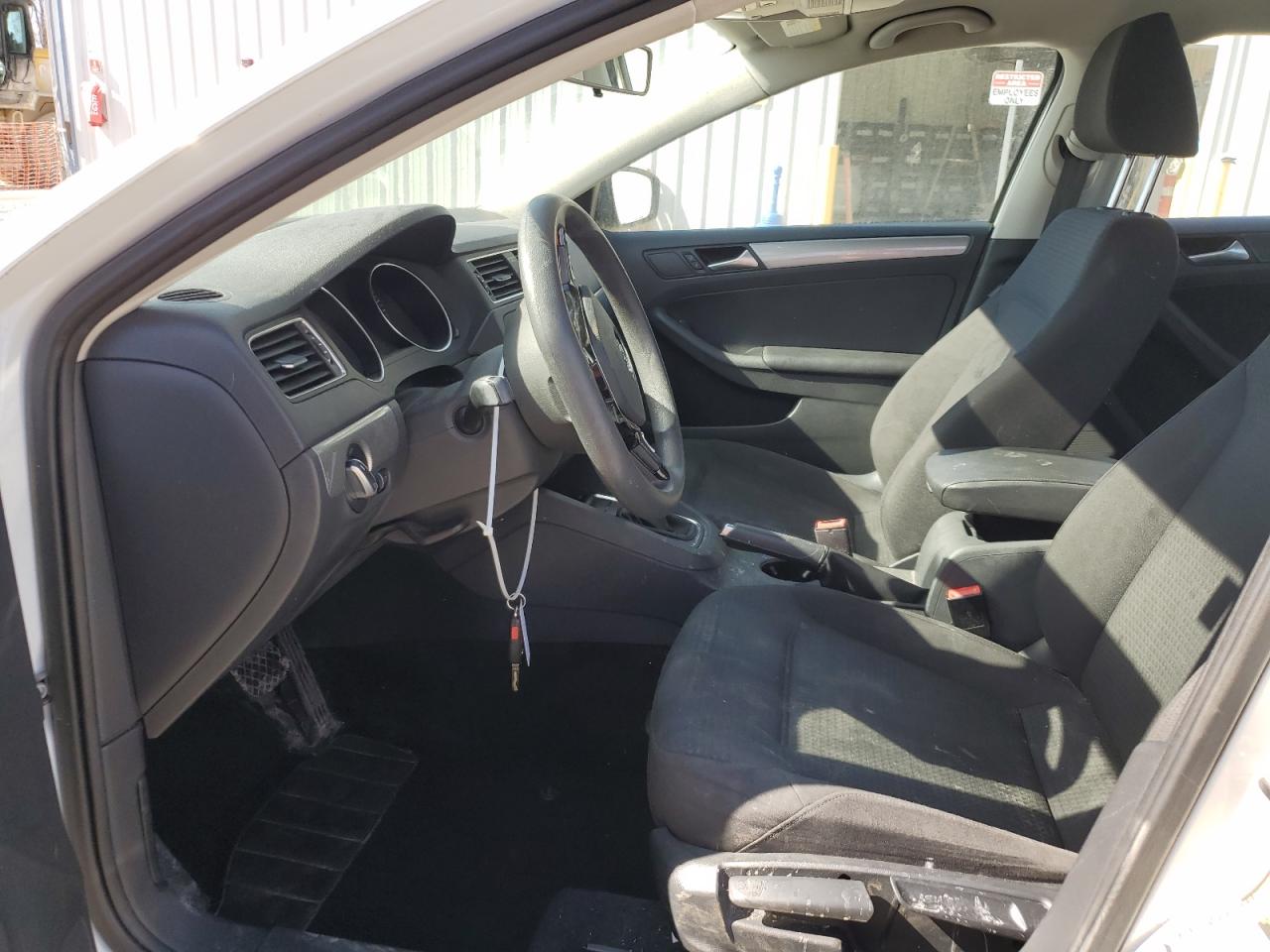2016 Volkswagen Jetta - Image 7