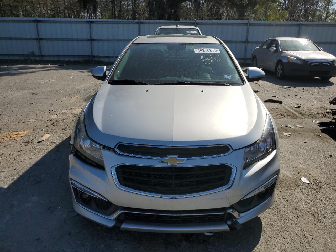 2015 Chevrolet Cruze - Image 5
