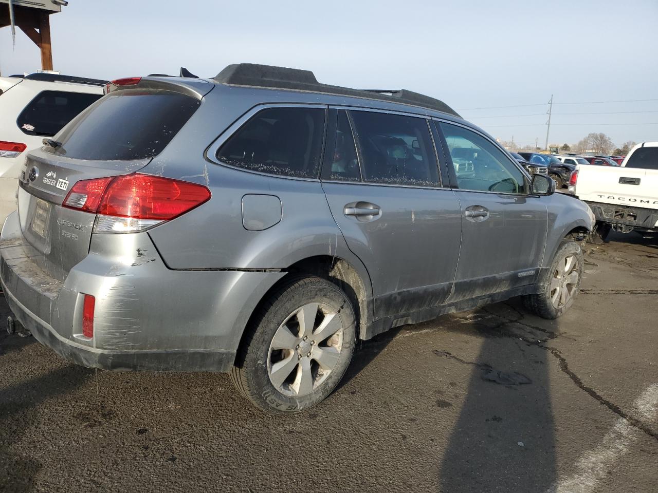 2011 Subaru Outback - Image 3