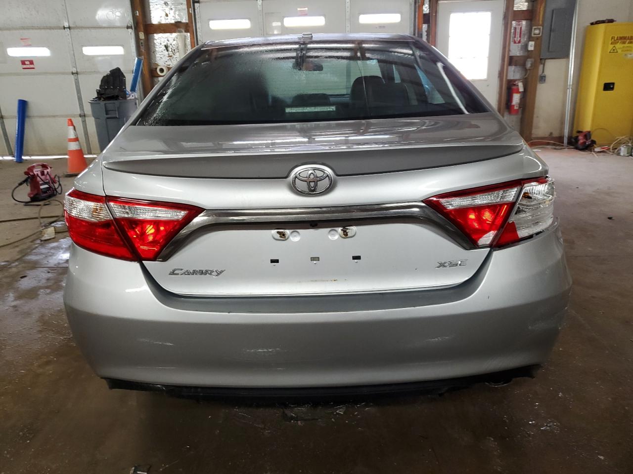 2016 Toyota Camry - Image 6