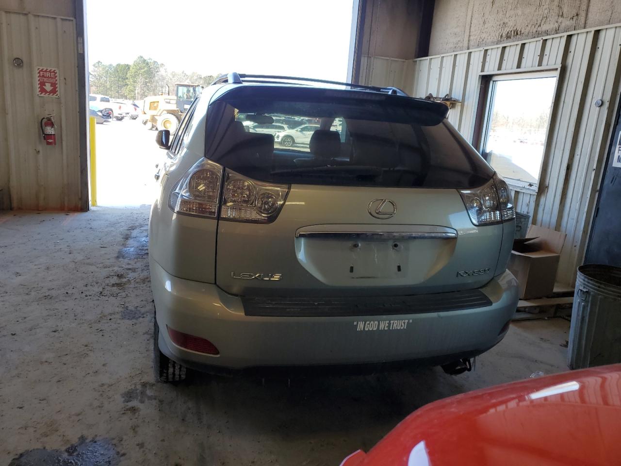 2005 Lexus RX - Image 6