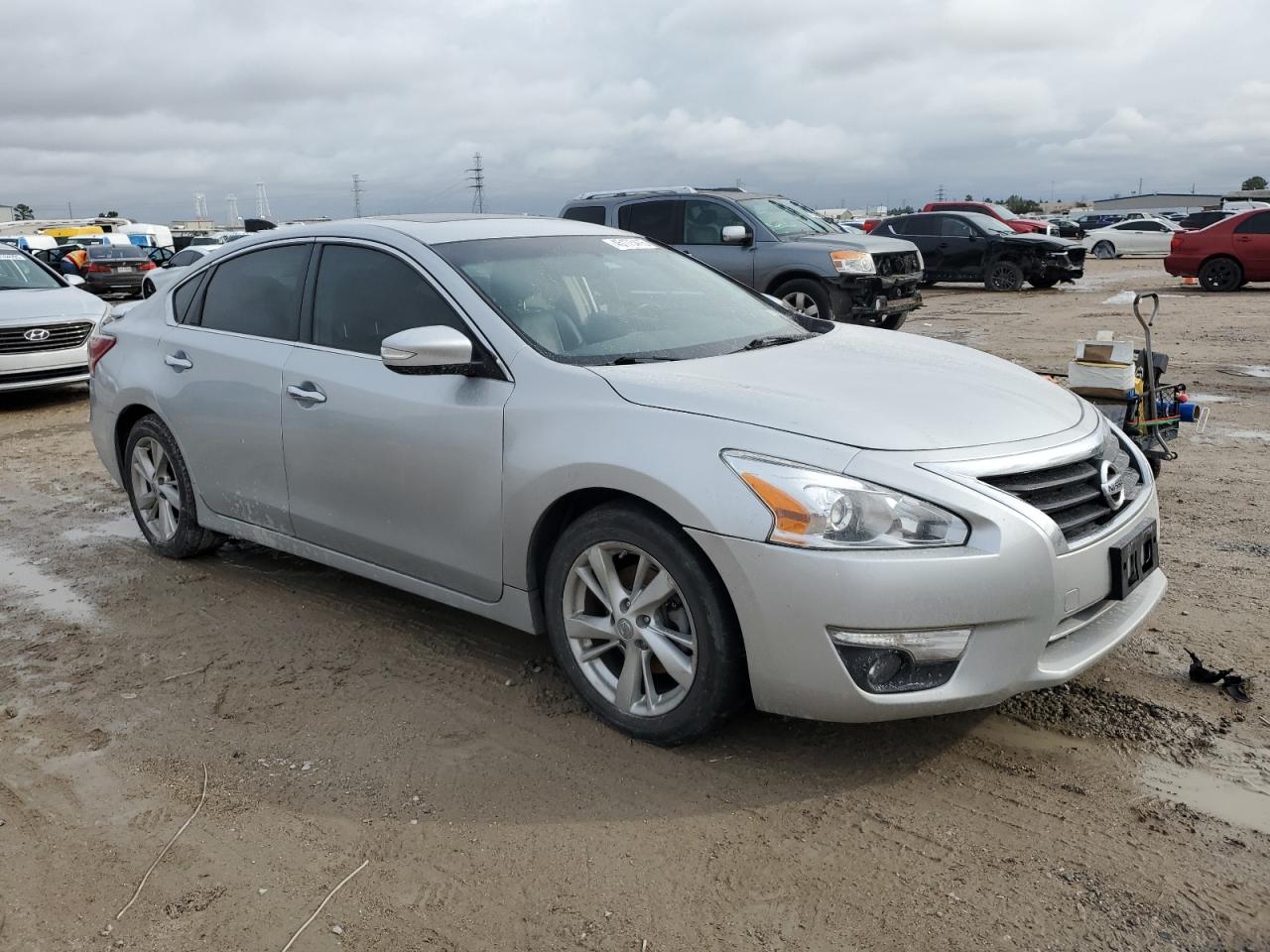 2013 Nissan Altima - Image 4