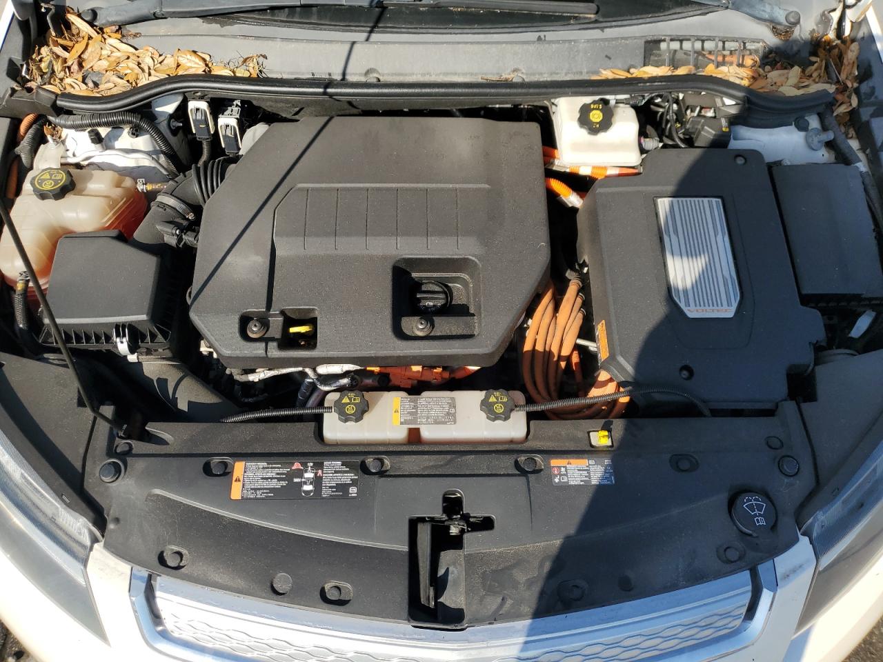 2013 Chevrolet Volt - Image 12