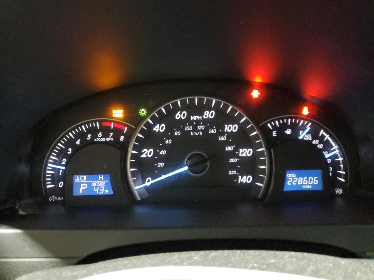 2015 Toyota Camry - Image 9