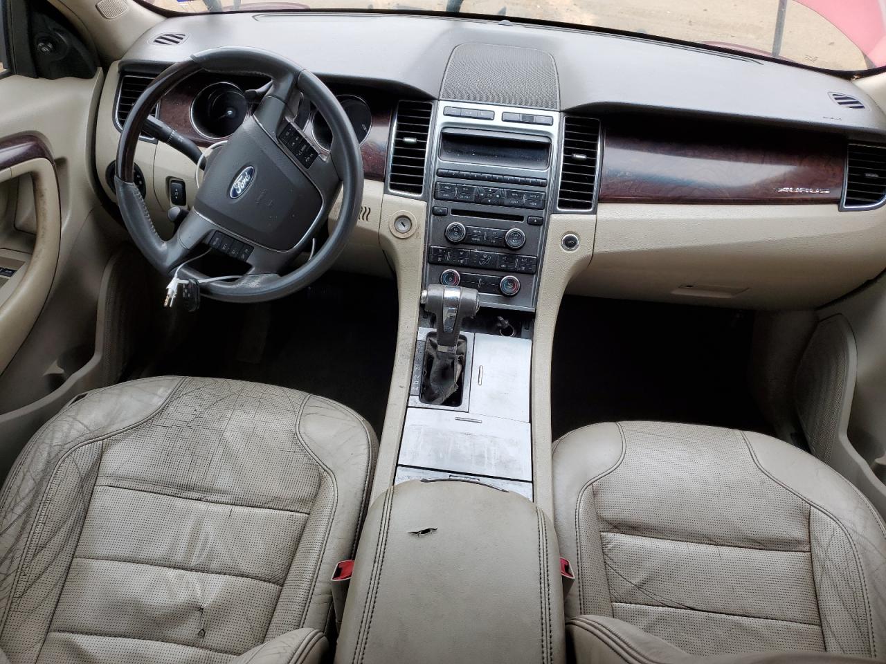 2011 Ford Taurus - Image 8