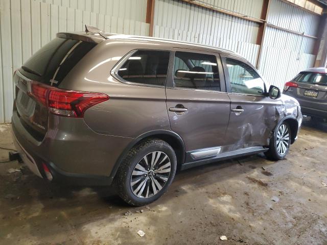  MITSUBISHI OUTLANDER 2019 Коричневий