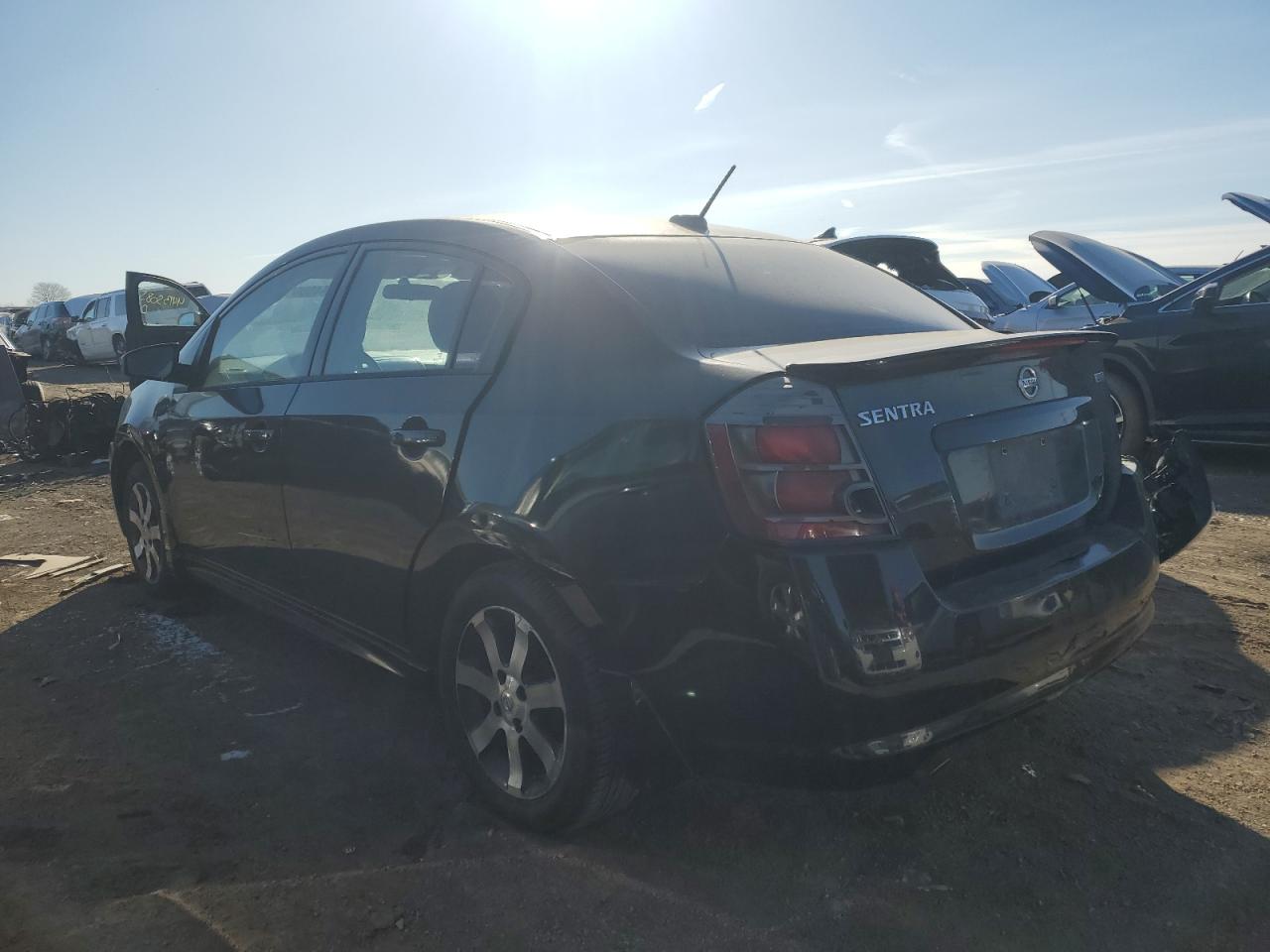2012 Nissan Sentra - Image 2