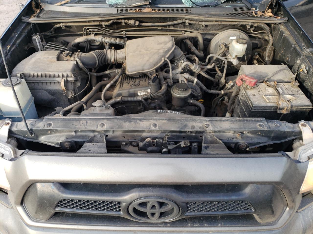 2012 Toyota Tacoma - Image 12