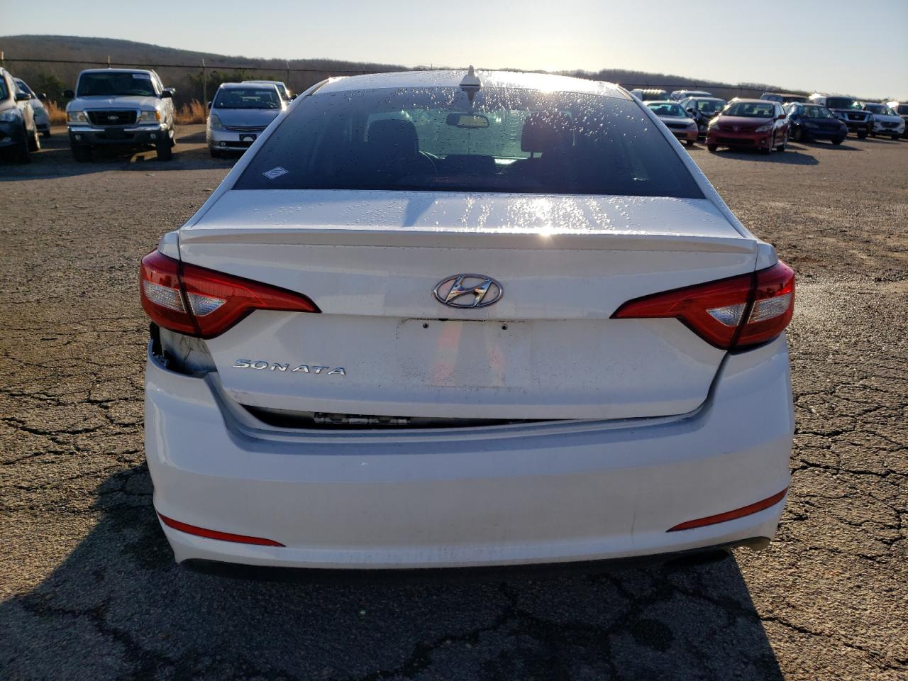 2017 Hyundai Sonata - Image 6