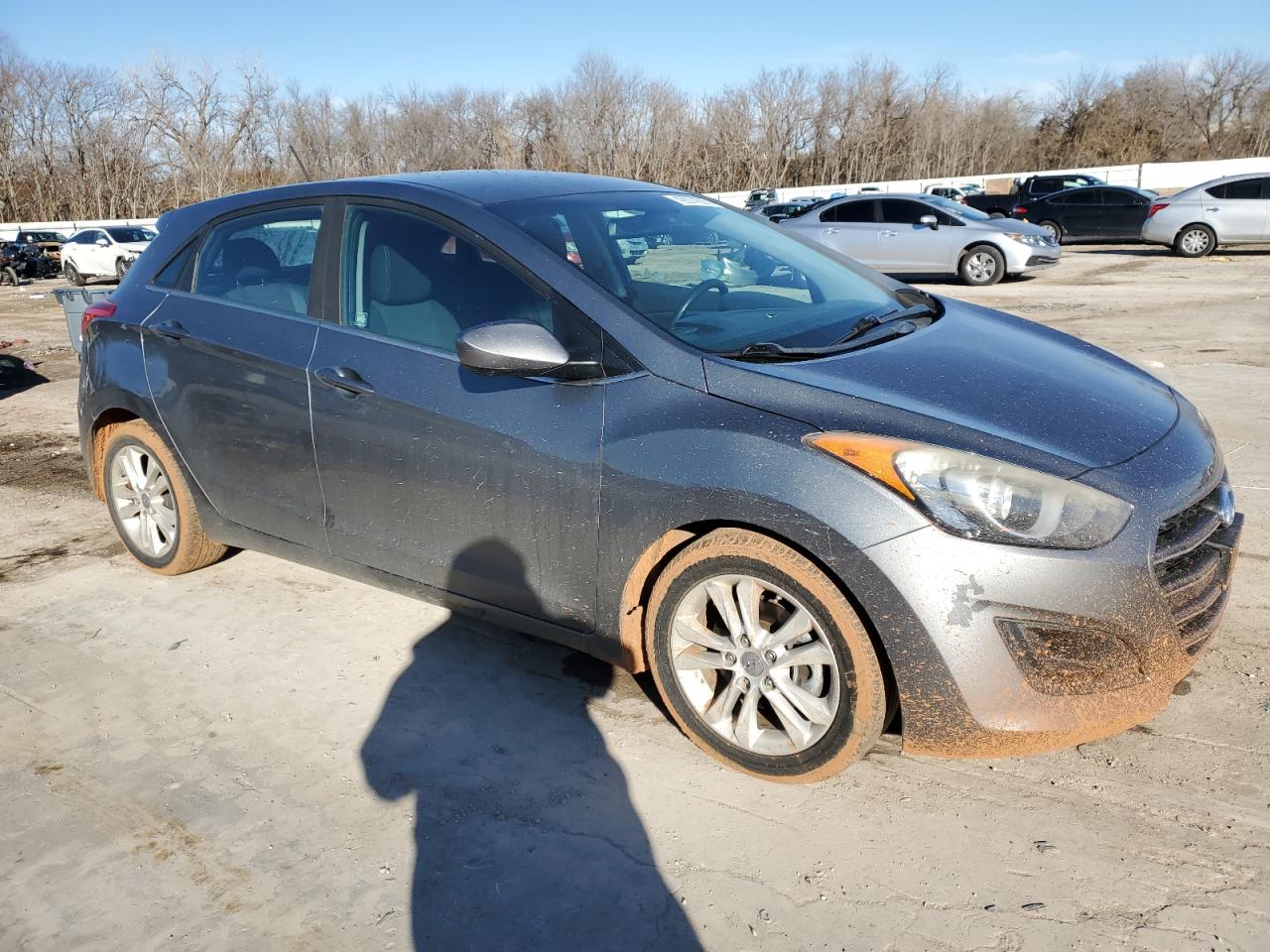 2017 Hyundai Elantra - Image 4