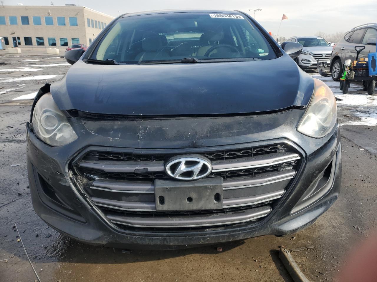 2017 Hyundai Elantra - Image 5