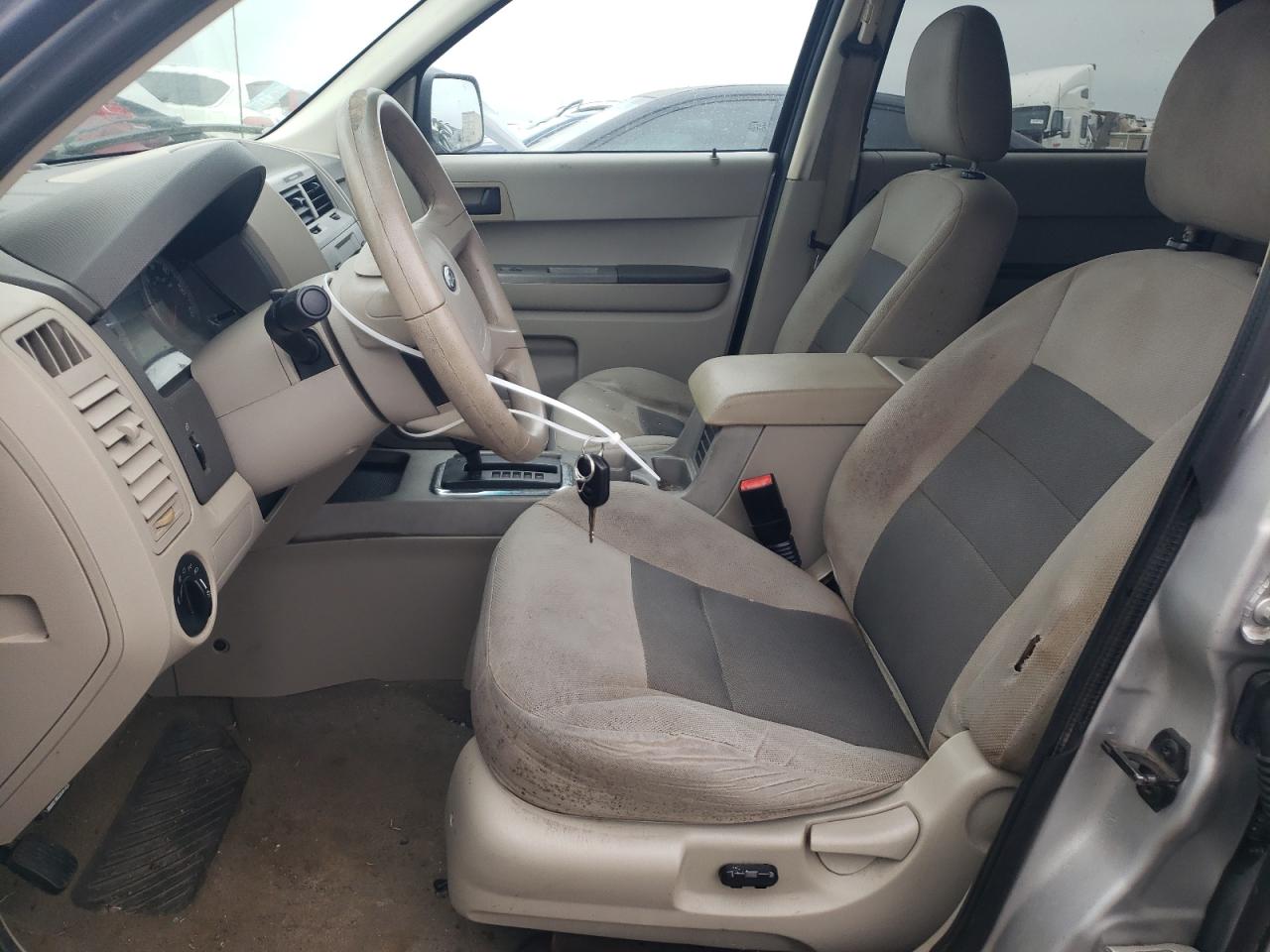 2008 Ford Escape - Image 7