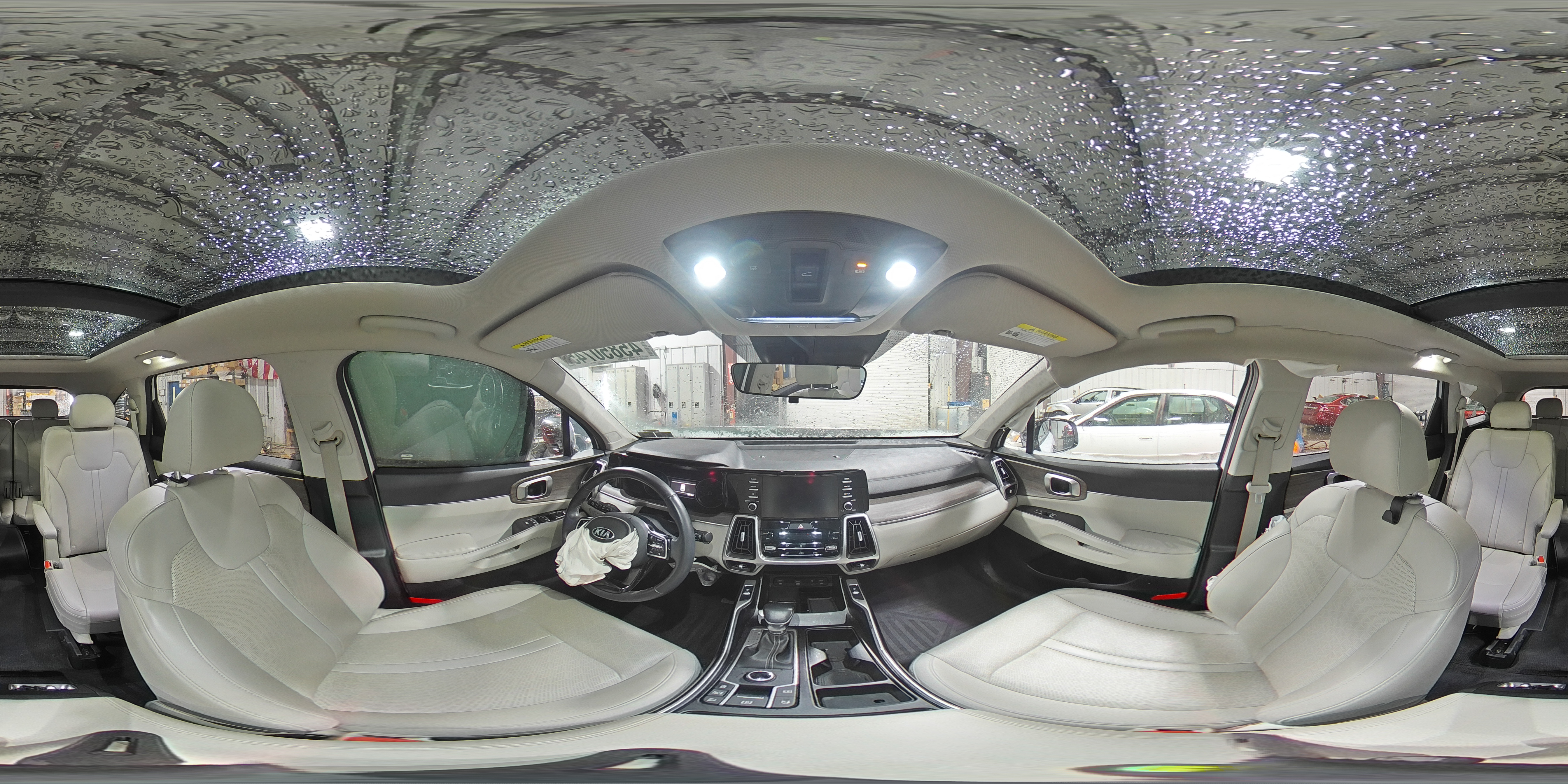 2021 Kia Sorento - Image 13