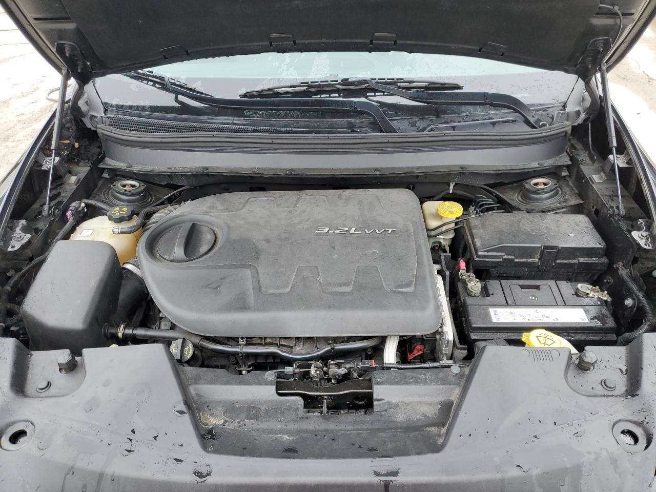 2014 Jeep Grand Cherokee - Image 12