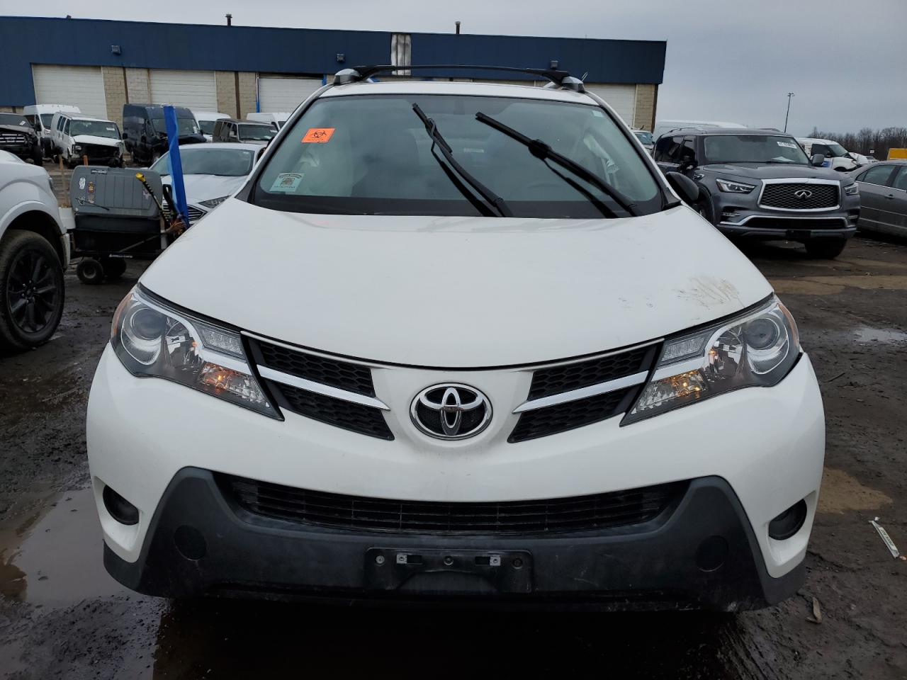 2014 Toyota RAV 4 - Image 5