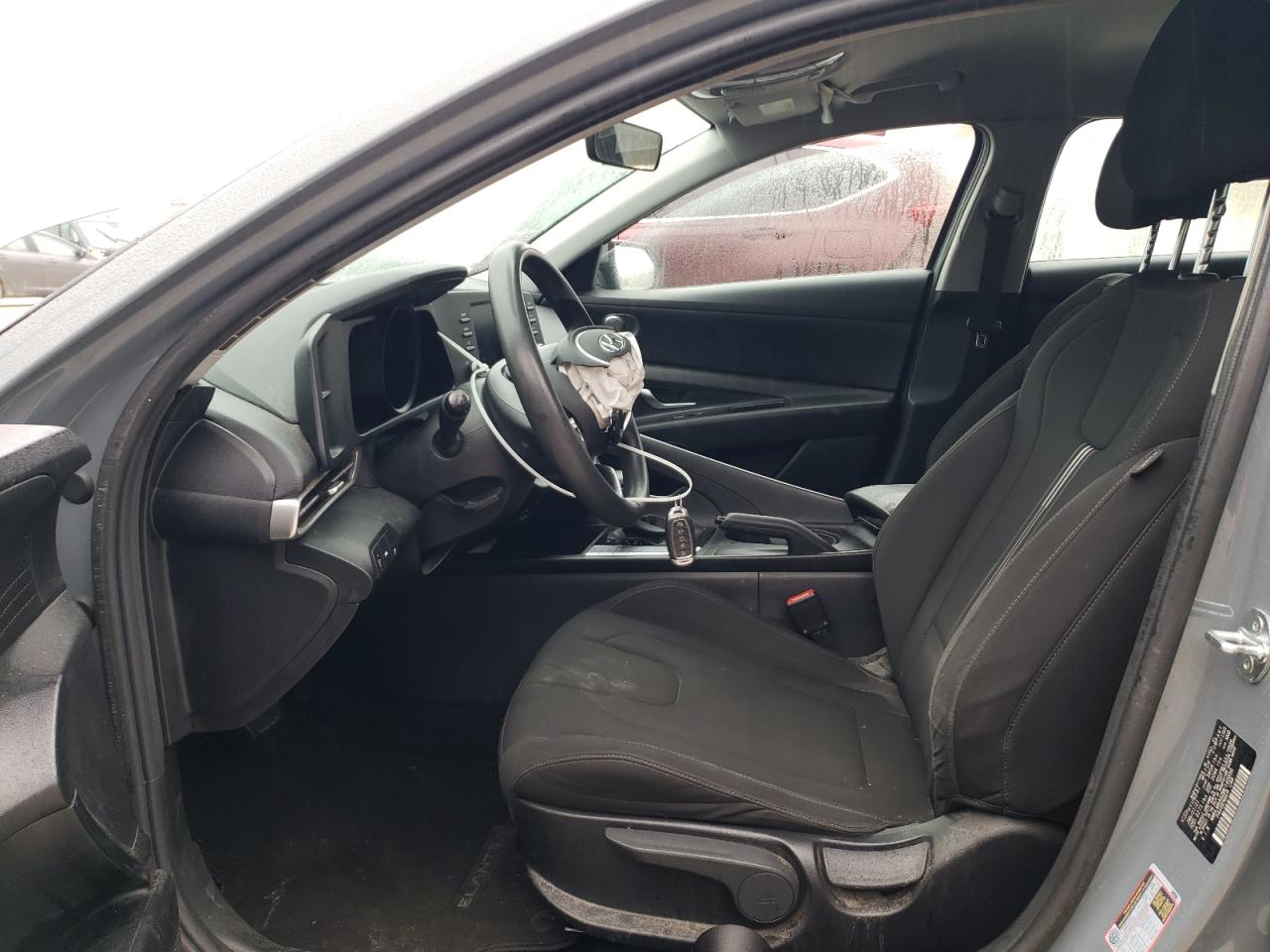 2021 Hyundai Elantra - Image 7