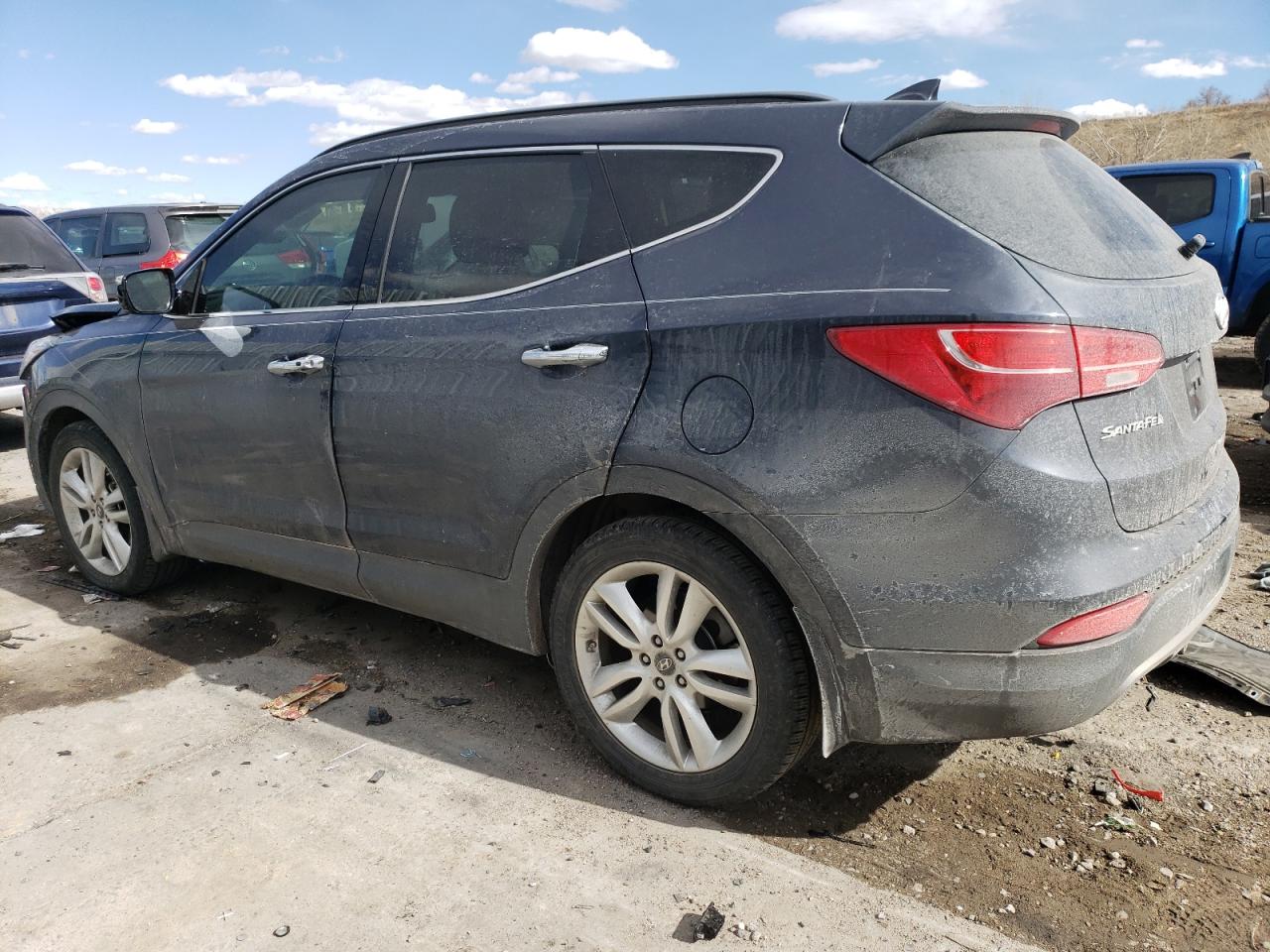 2013 Hyundai Santa Fe - Image 2