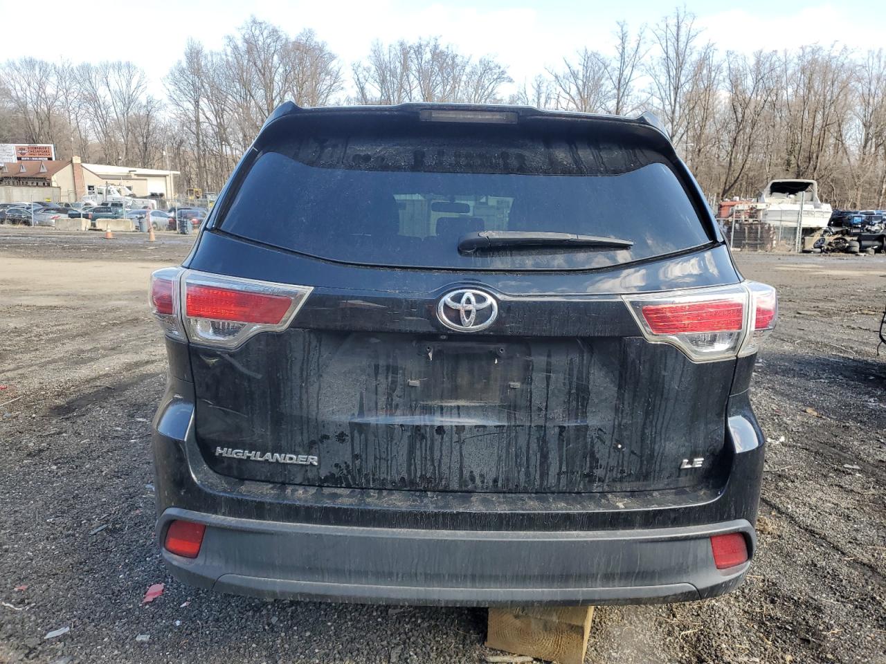 2015 Toyota Highlander - Image 6