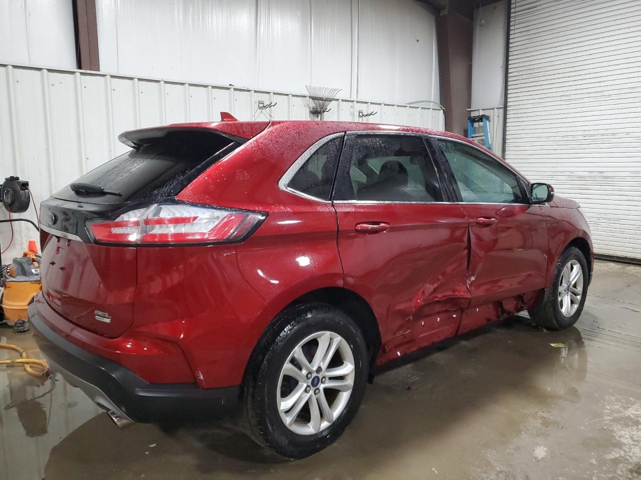 2019 Ford Edge - Image 3
