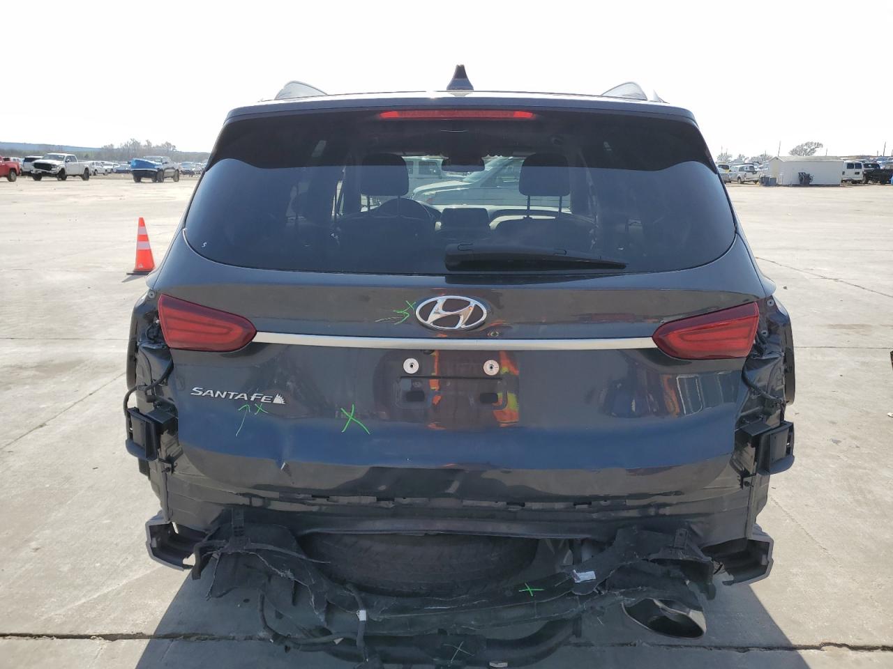 2020 Hyundai Santa Fe - Image 6