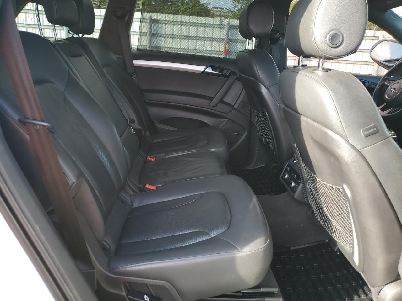 2014 Audi Q7 - Image 11