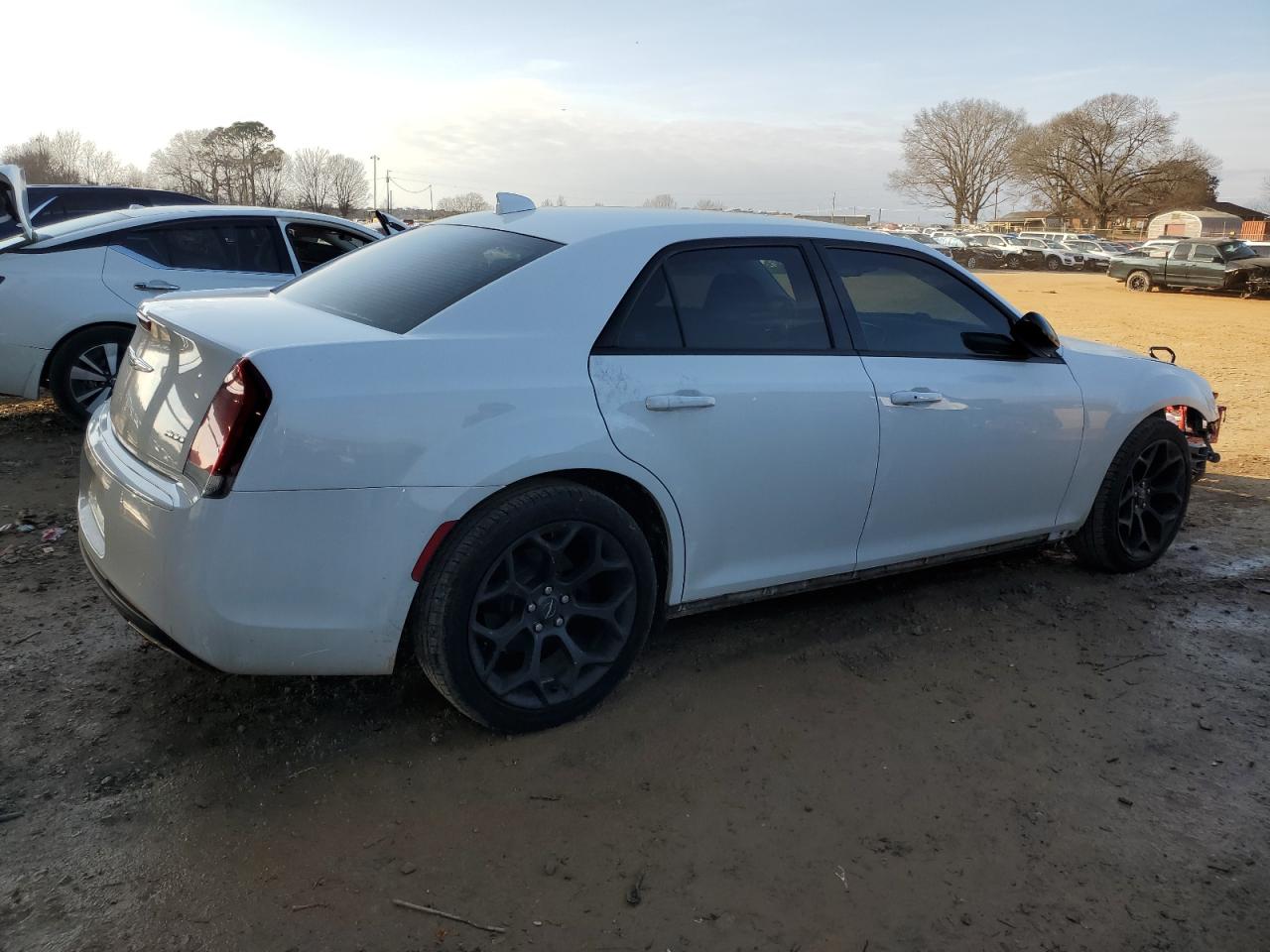 2019 Chrysler 300 - Image 3