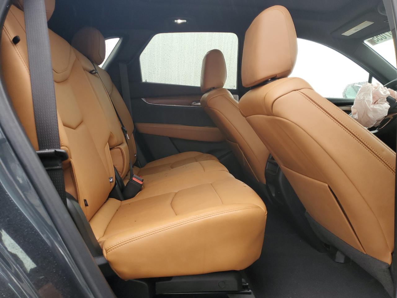 2021 Cadillac XT5 - Image 10