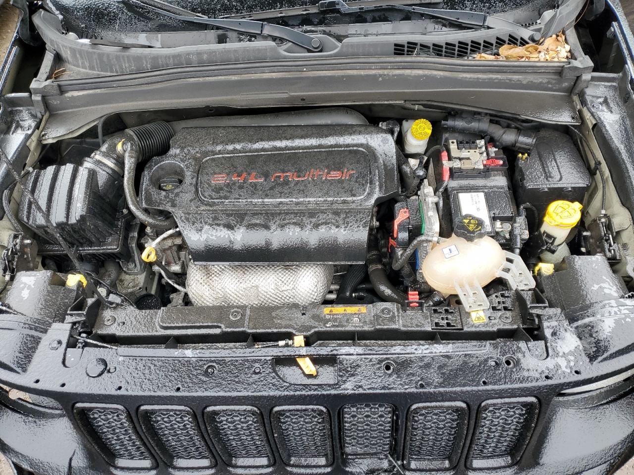 2020 Jeep Renegade - Image 11