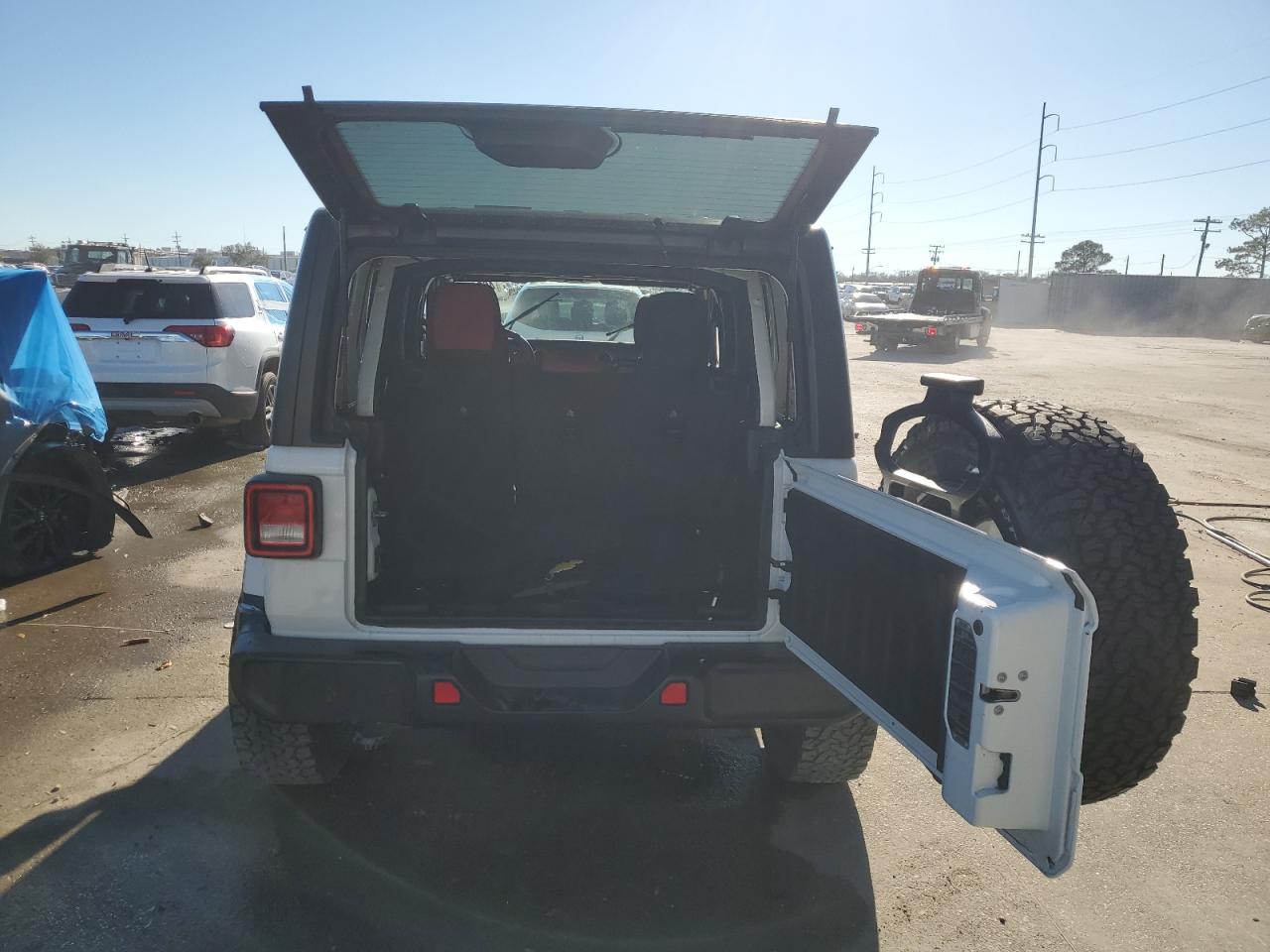 2019 Jeep Wrangler - Image 6