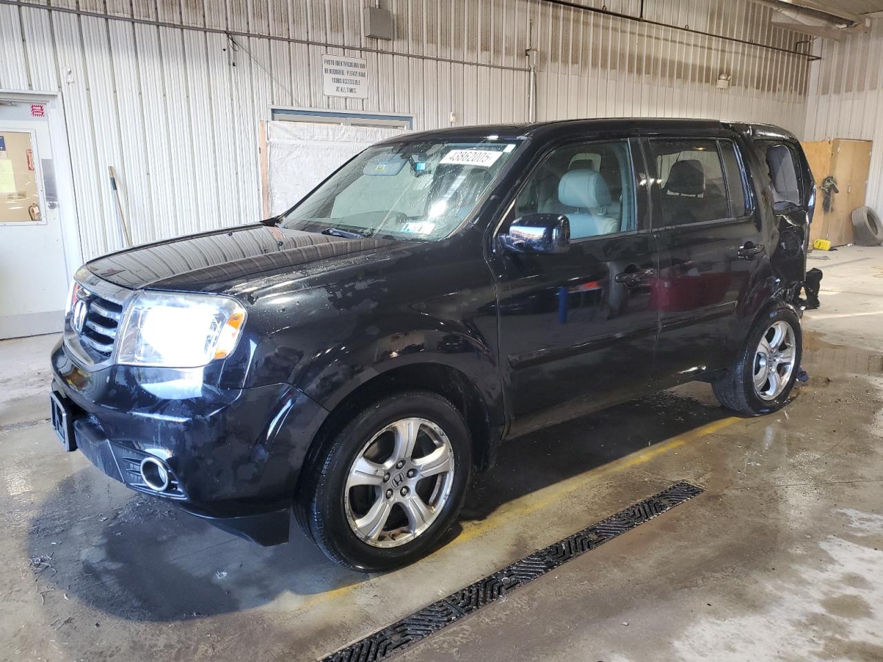 2014 Honda Pilot - Image 1