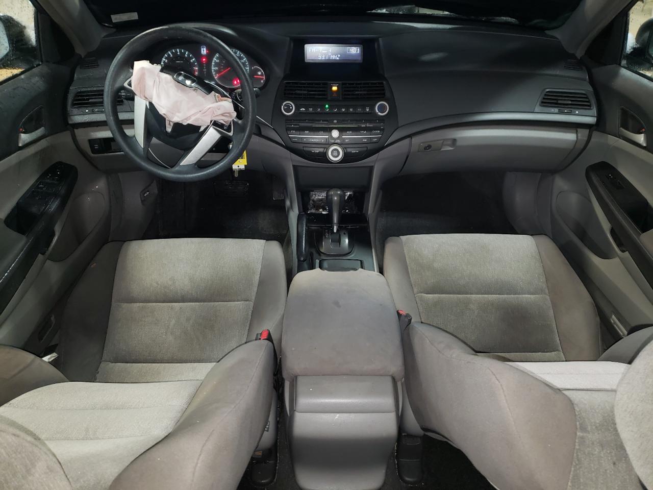 2009 Honda Accord - Image 8