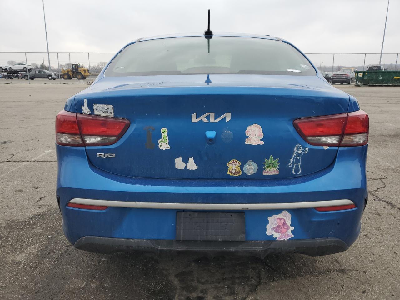 2022 Kia Rio - Image 6