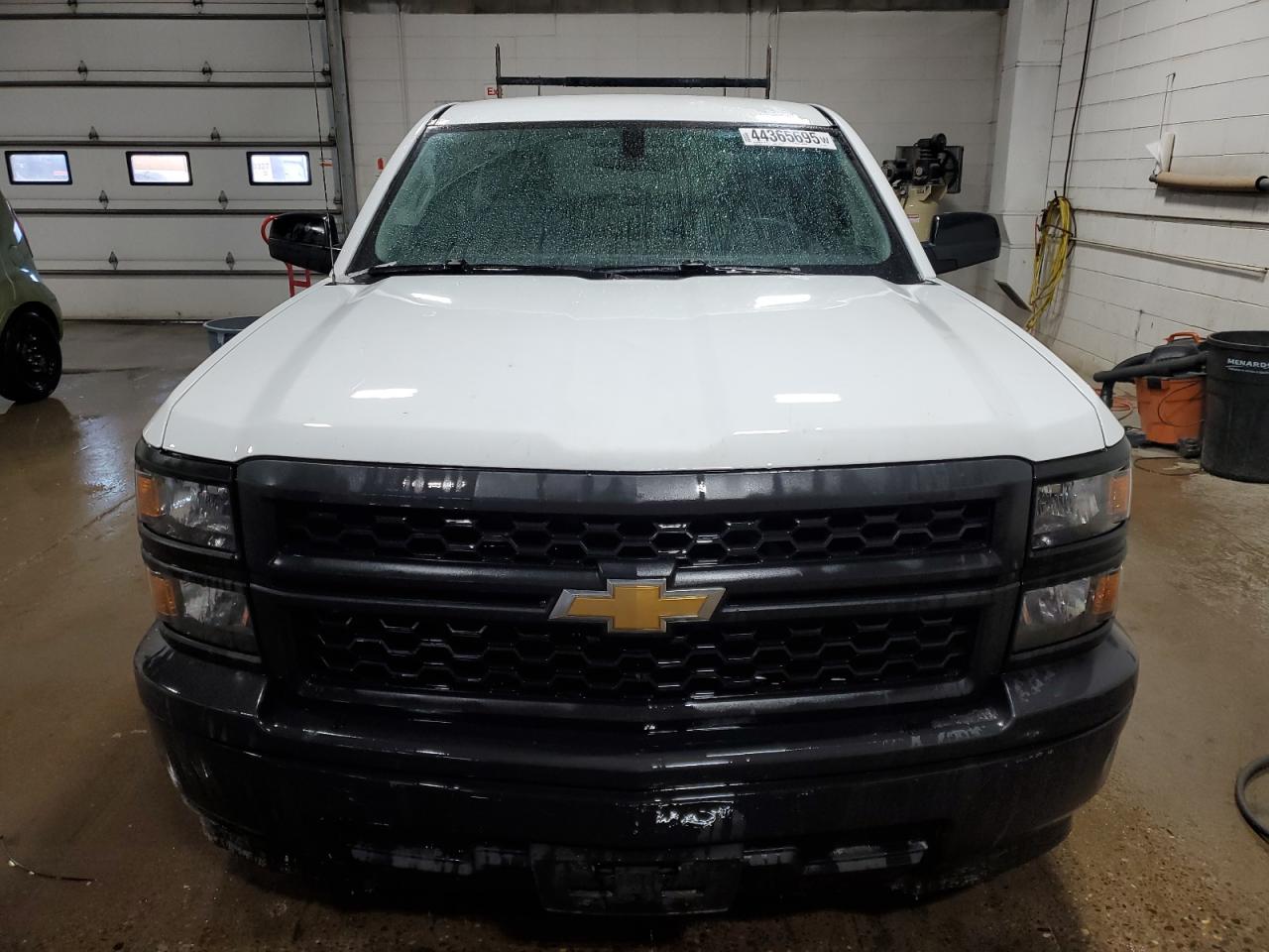 2014 Chevrolet Silverado - Image 5