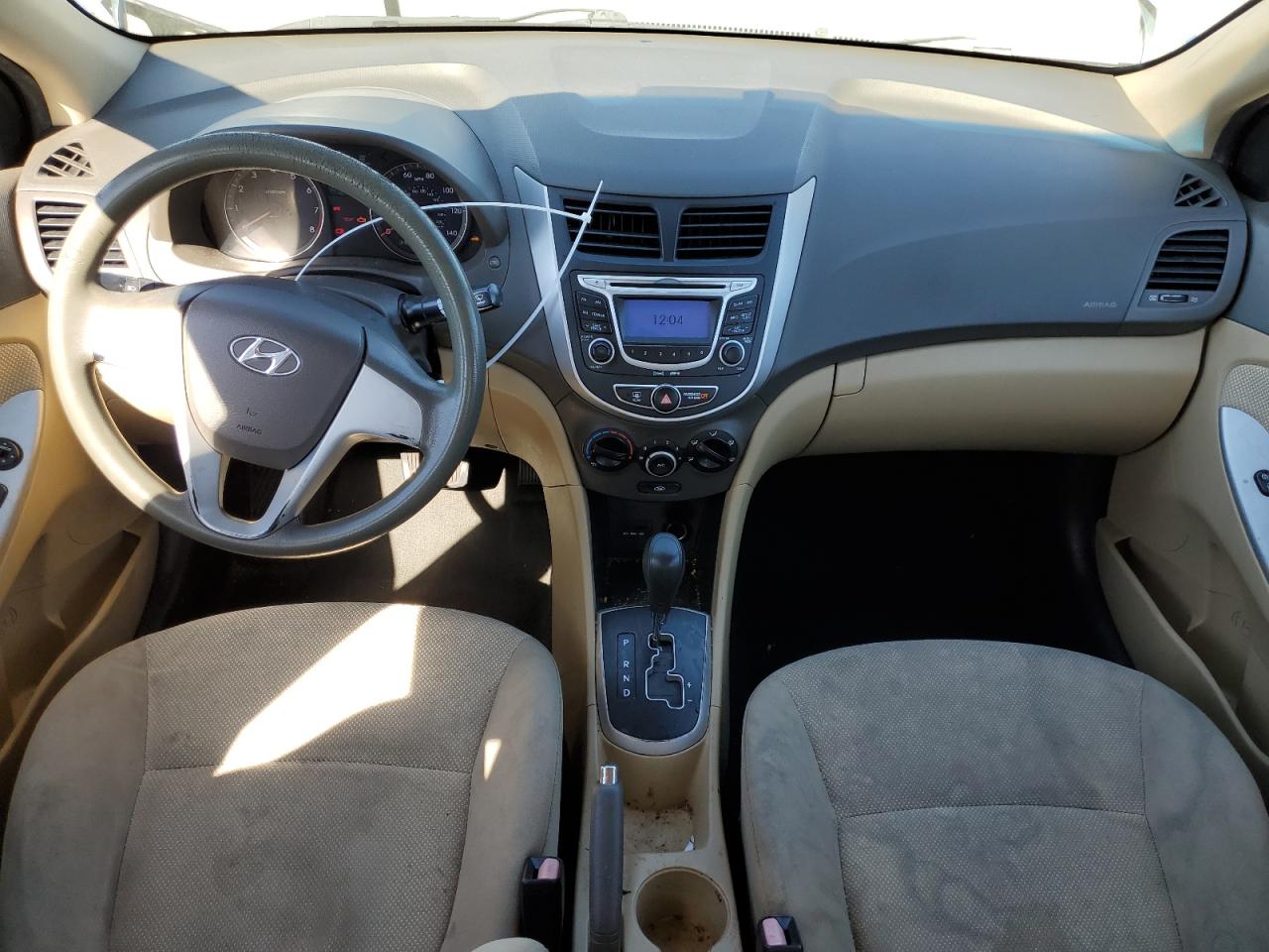 2013 Hyundai Accent - Image 8