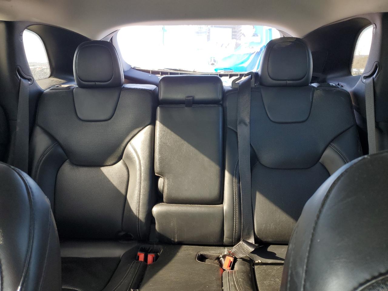 2020 Jeep Grand Cherokee - Image 10