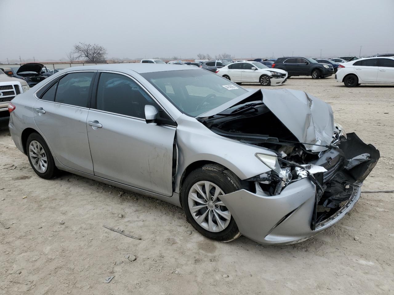 2015 Toyota Camry - Image 4