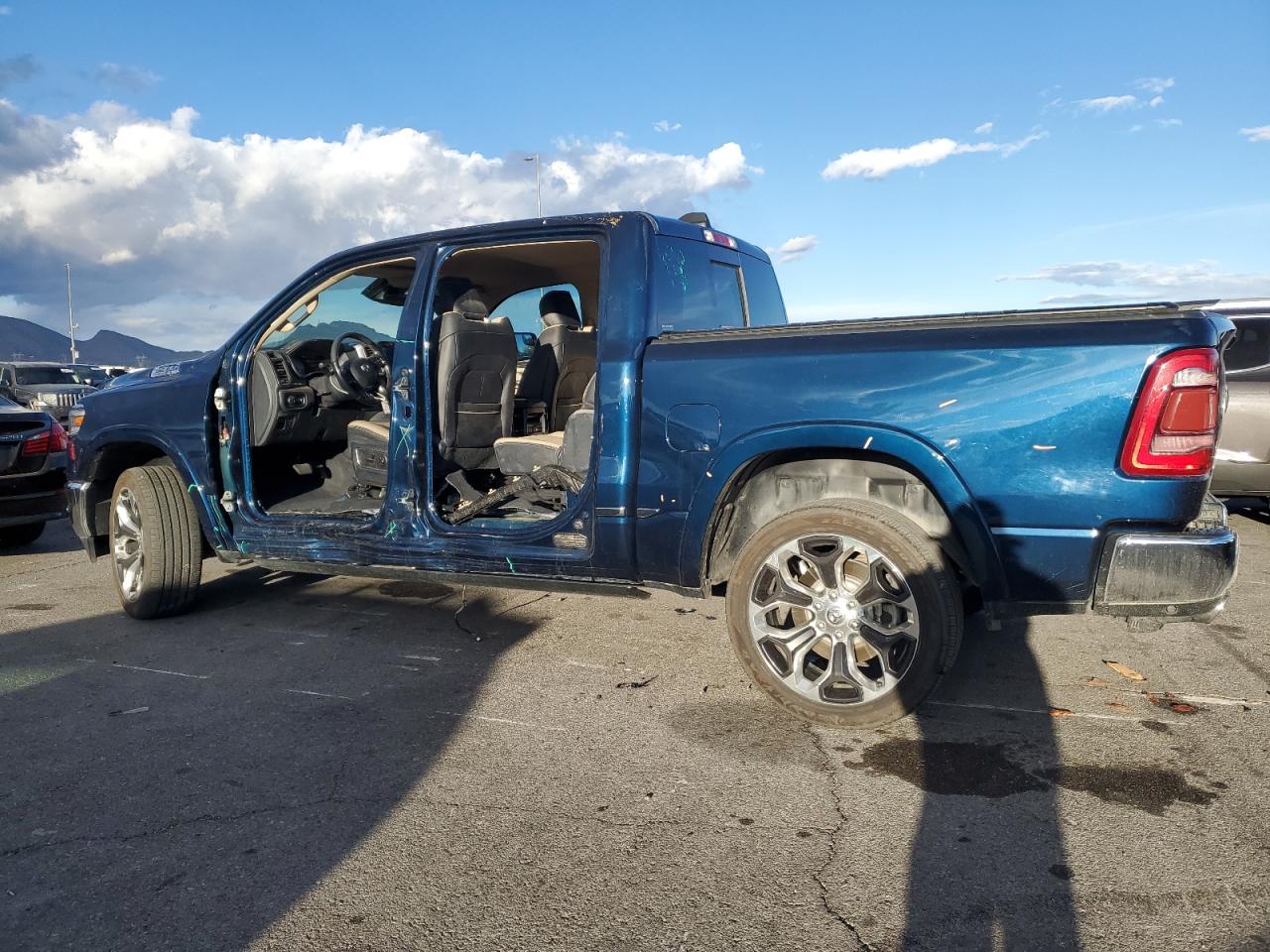 2020 RAM 1500 - Image 2