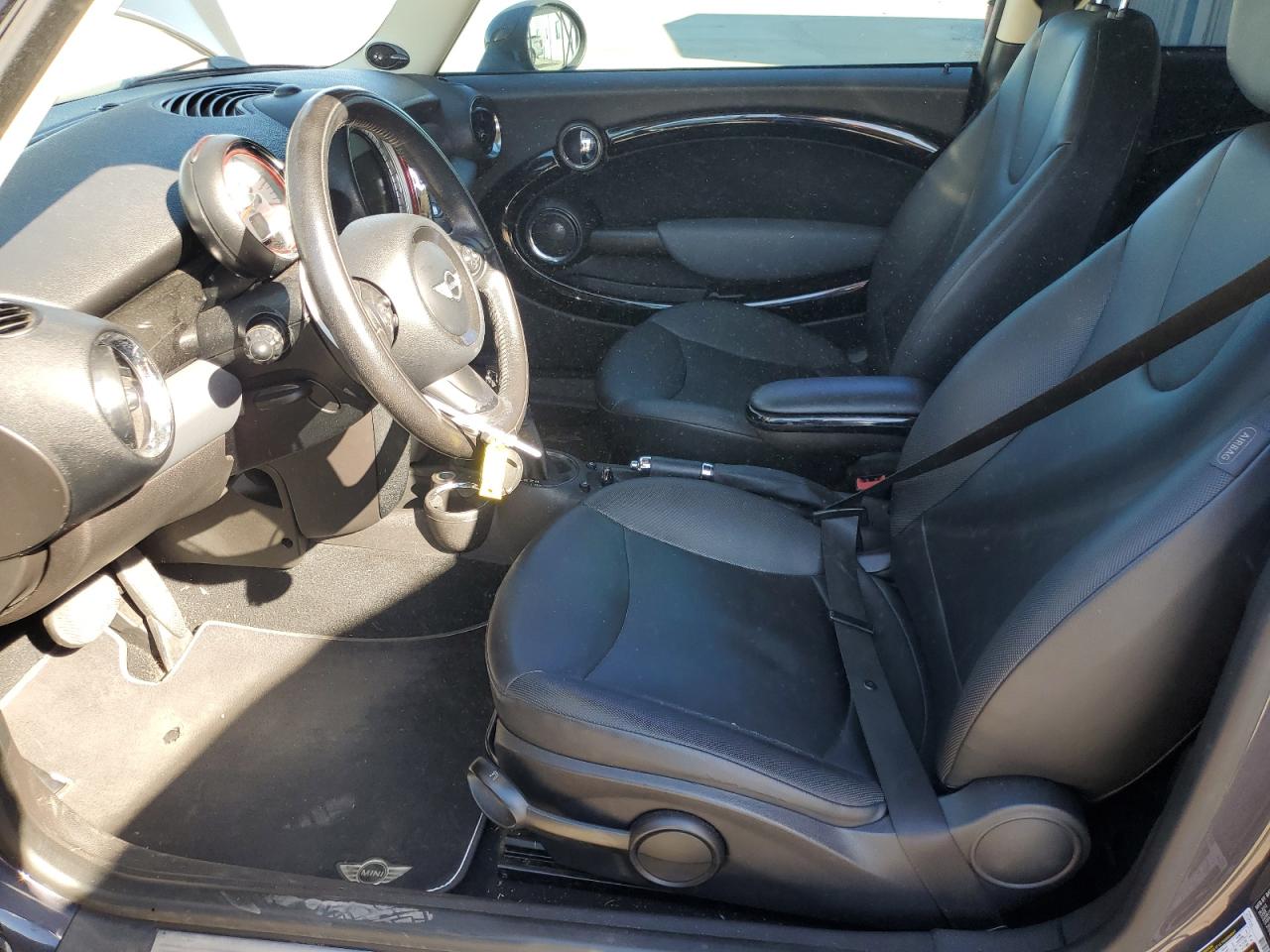 2012 MINI Cooper - Image 7