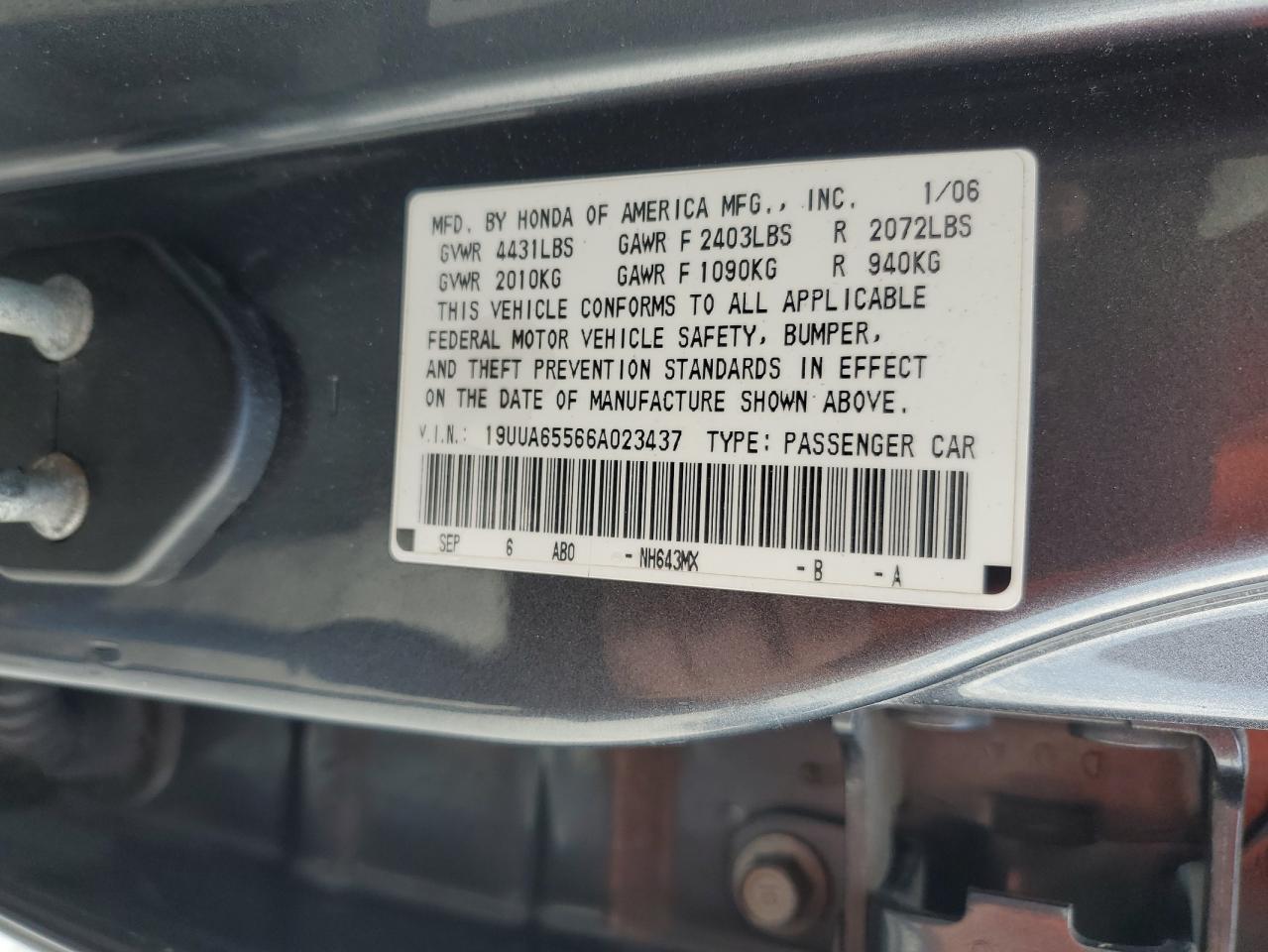 2006 Acura TL - Image 12