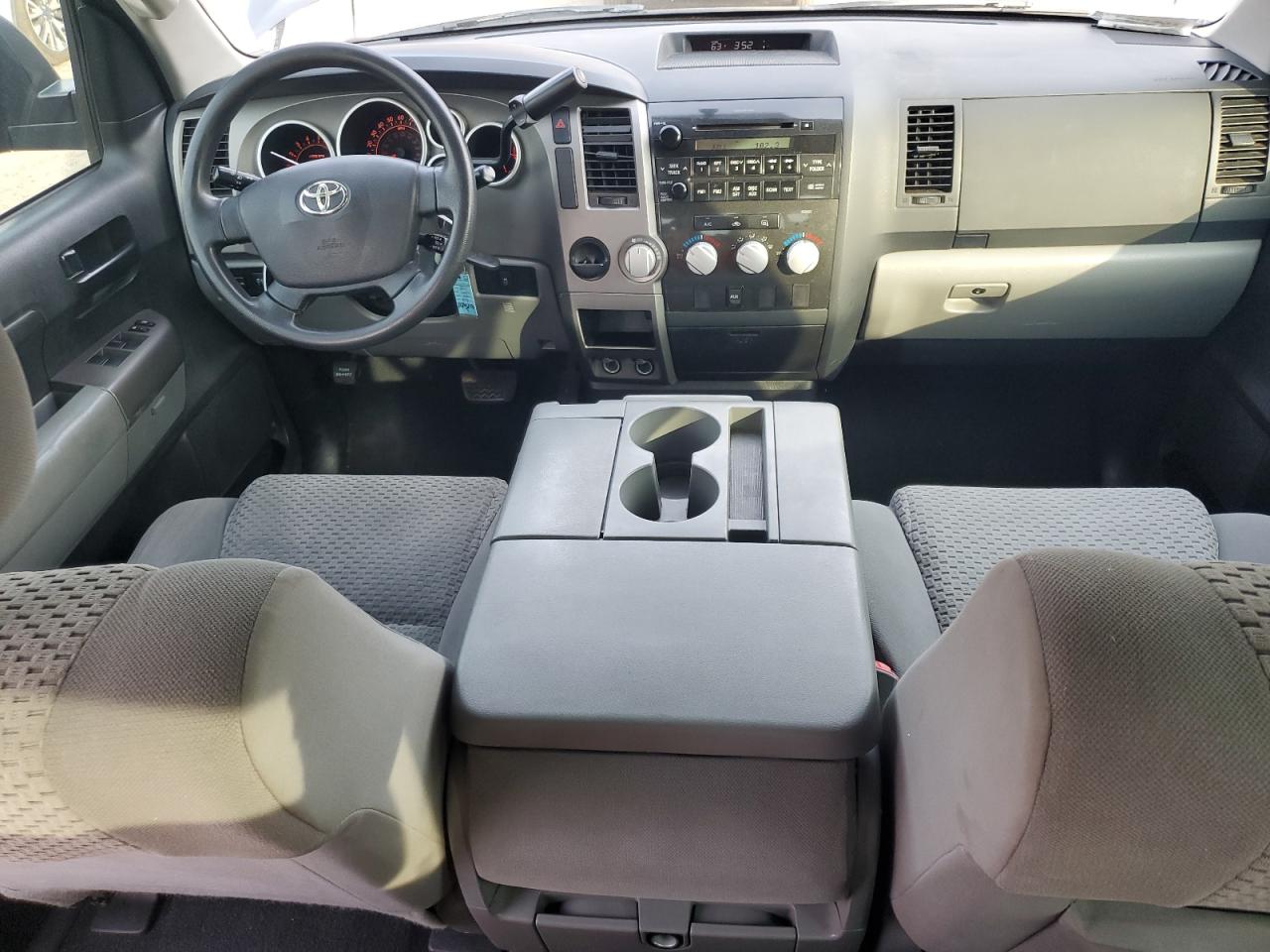 2013 Toyota Tundra - Image 8