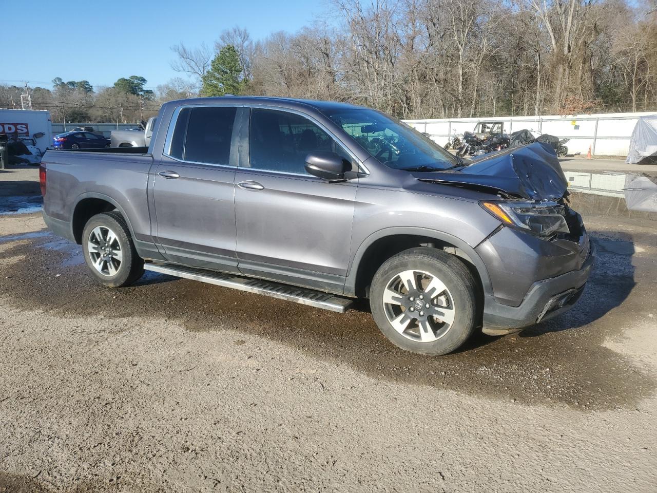 2020 Honda Ridgeline - Image 4