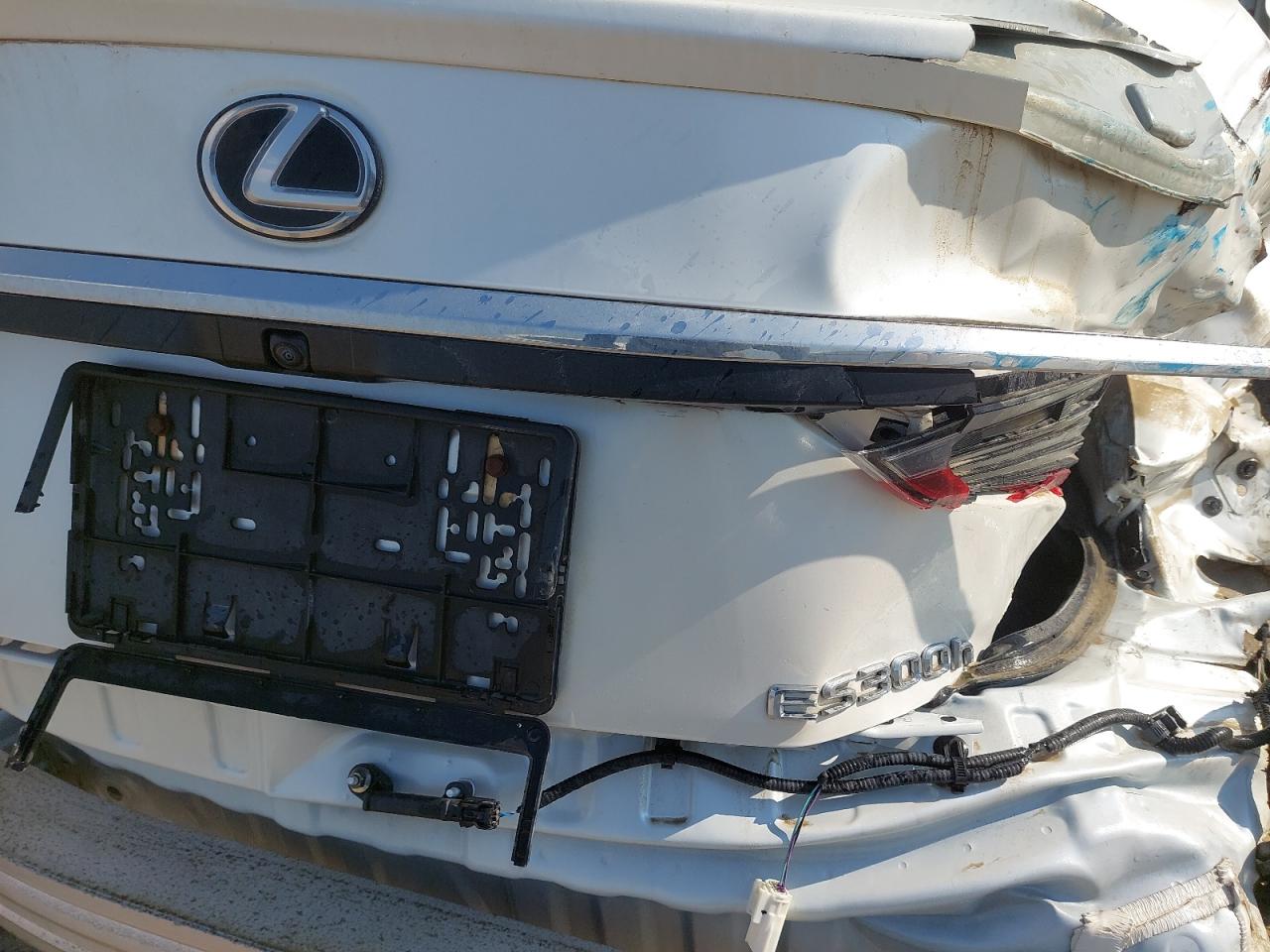 JTHB21B13P2210717 - 2023 Lexus ES 300H - #43670485