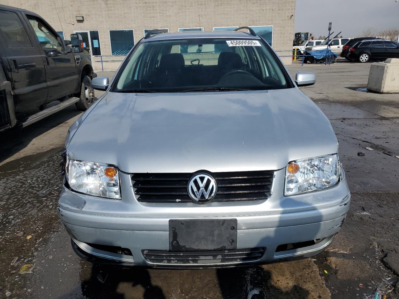 2004 Volkswagen Jetta - Image 5